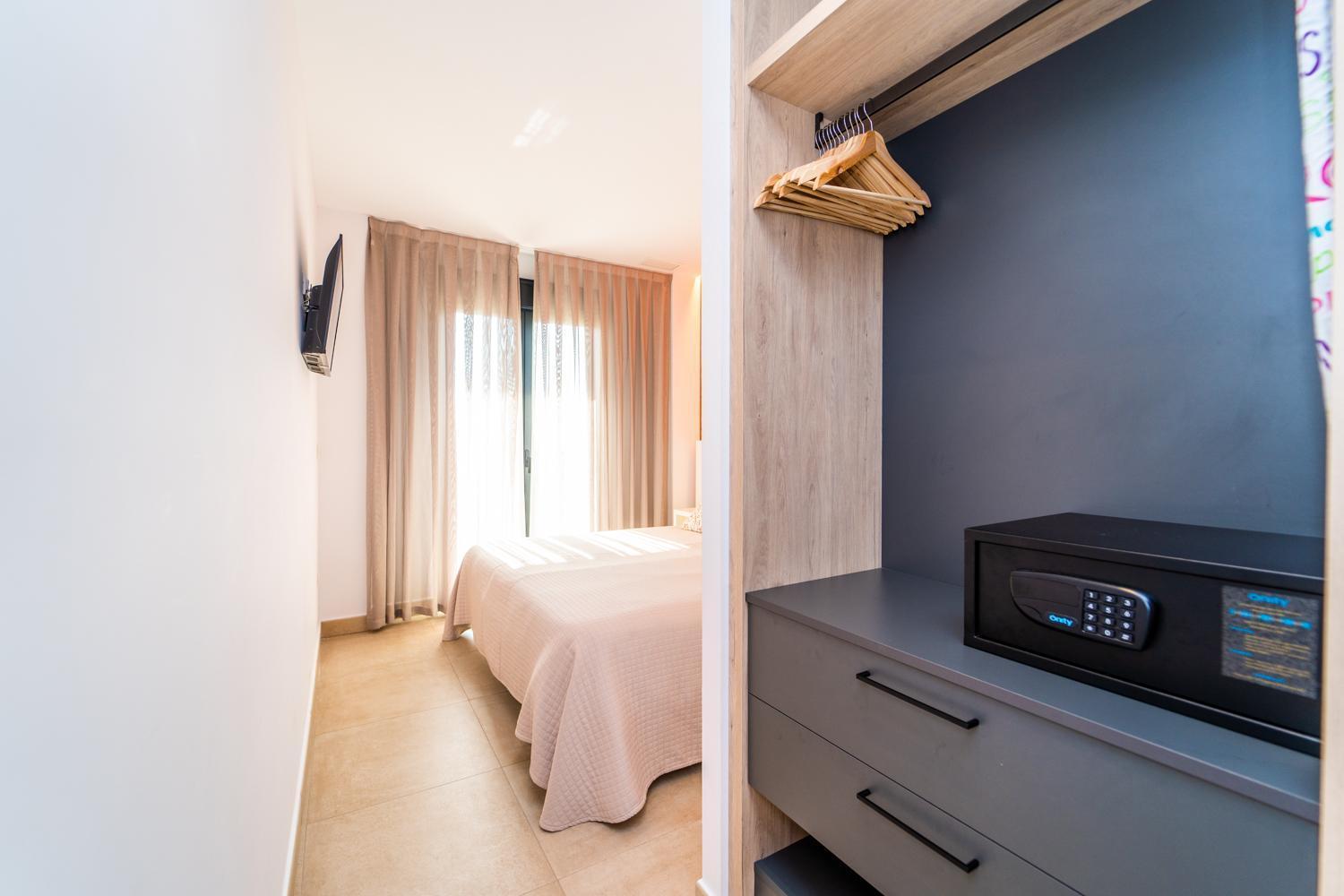 Vistamar Colors Boutique Luxury Apartments By Dlv ビリャホヨサ エクステリア 写真